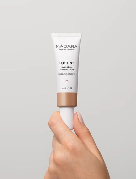Hyaluron Tinted Serum - Madara - 30ml